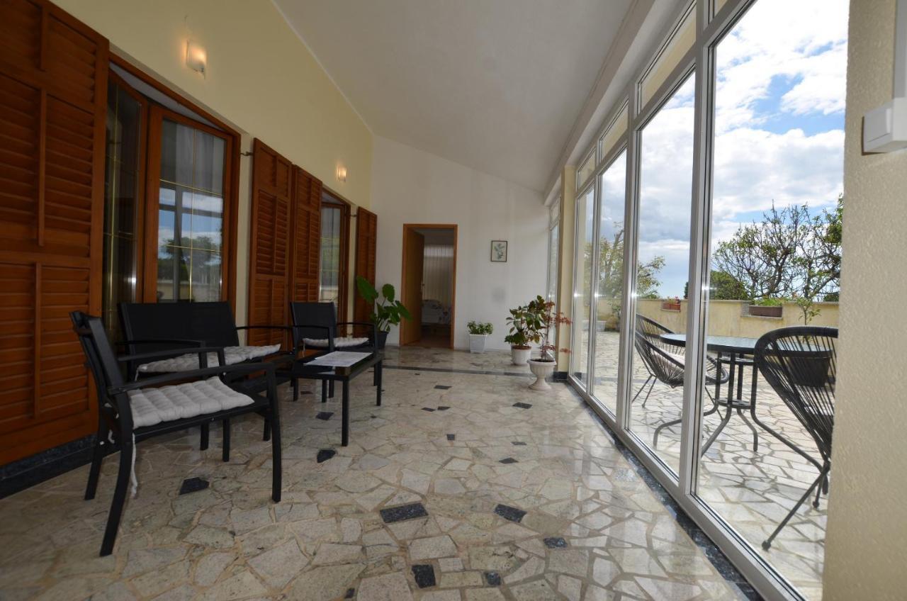 Zminj Apartments מראה חיצוני תמונה